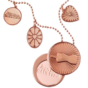 Enfin quelques tubes ce soir.........