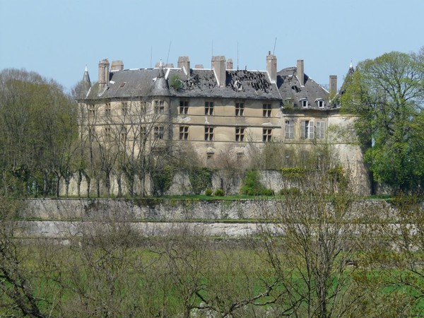 KIKOU LES AMIES ET AMIS.........